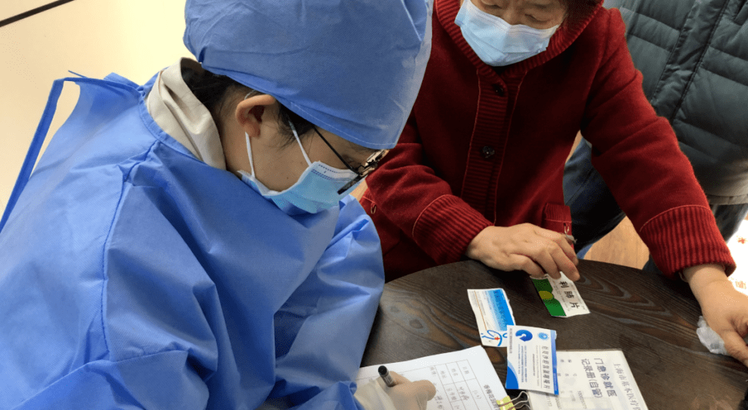 六盘水24小时套医保卡回收商家(急用钱24小时医保提取)